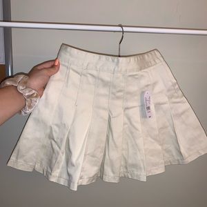 Brandy Melville Pleated Skirt